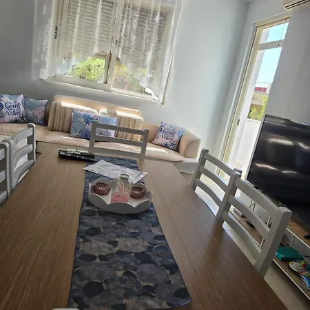 Celiku Apartment *